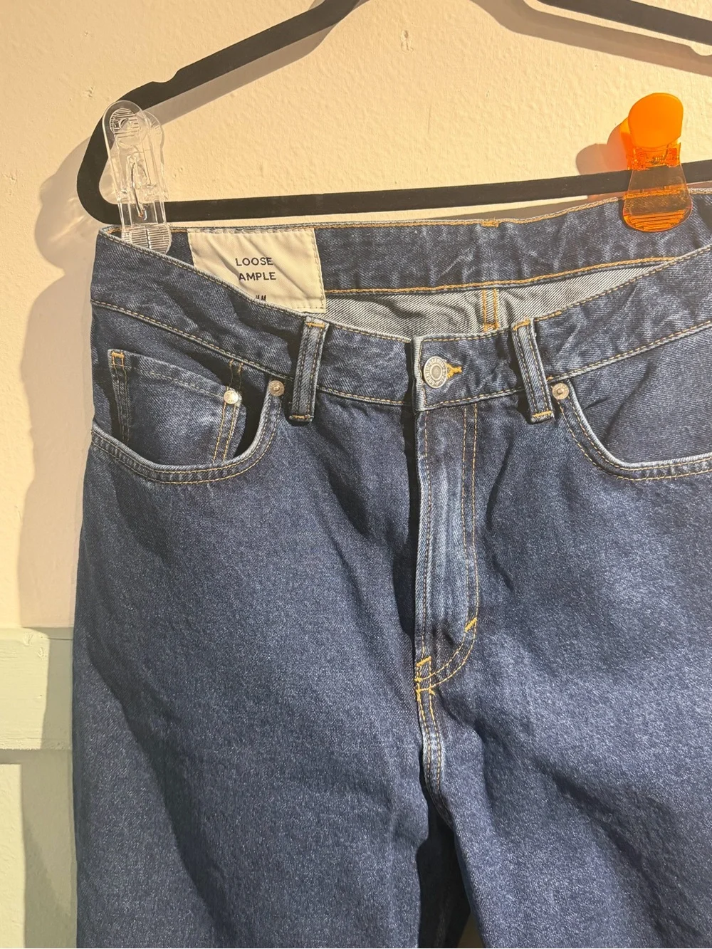 H&M Men's Straight Jeans in Indigo Blue